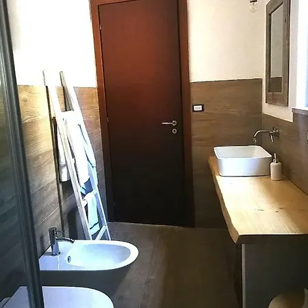 Lacasettablu Ferienhaus Policastro Bussentino
